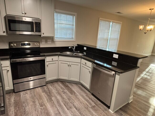 Foto del edificio - 936 W Liberty St