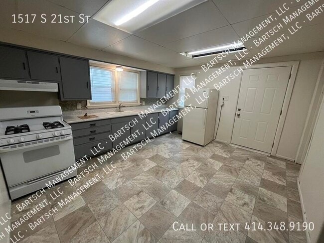 Building Photo - 1517 S 21st St