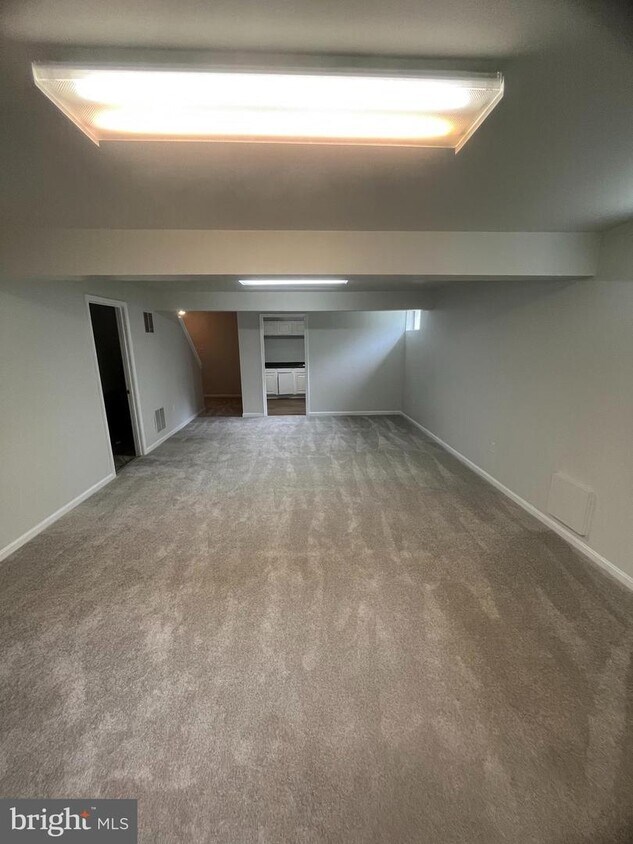 3843 Berleigh Hill Ct, Burtonsville, MD 20866 House Rental in