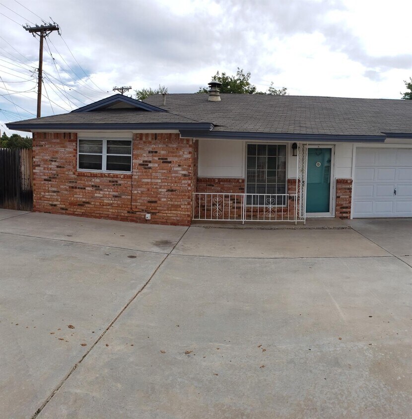 Primary Photo - 4604 66th St