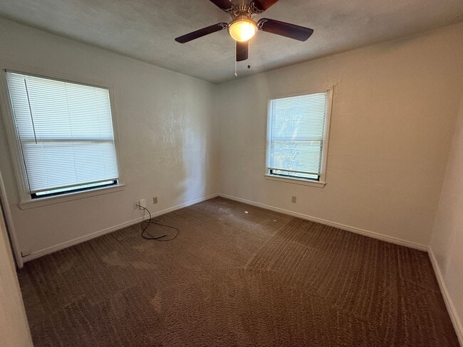 Building Photo - 1301 E Avenue H