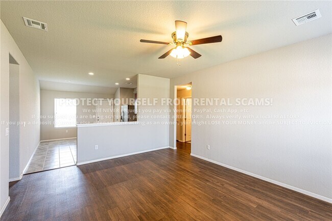 Foto del edificio - 400 W Fitchberg St