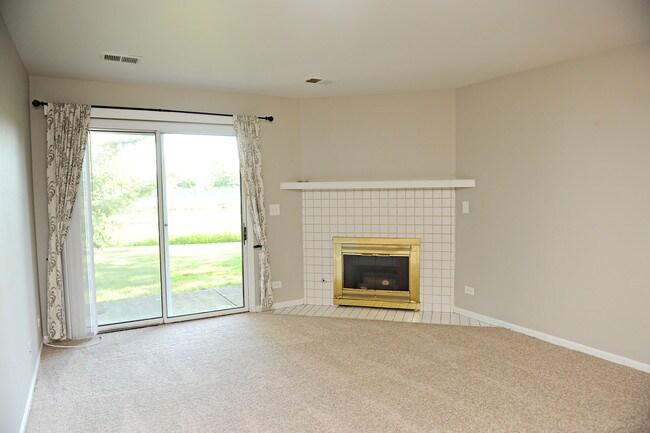 Building Photo - 2458 Charleston Dr