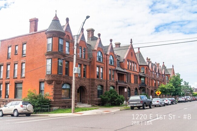 Building Photo - 1220 E 1st St