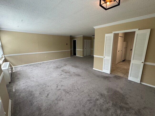 Foto del edificio - 4401 Roland Ave