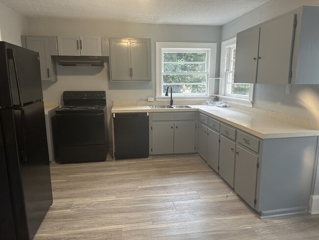 Foto del edificio - 129 Cox Cir