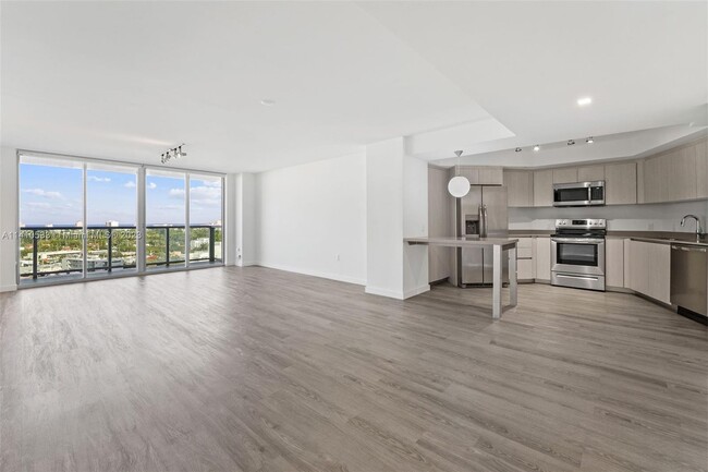 Foto del edificio - 1500 Bay Rd