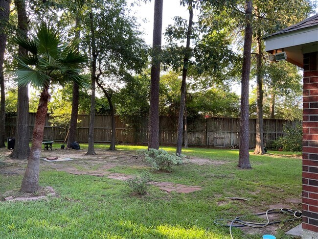 Building Photo - 35 Teakwood Pl