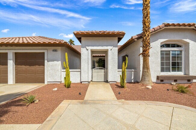 Building Photo - 44300 Camino Azul