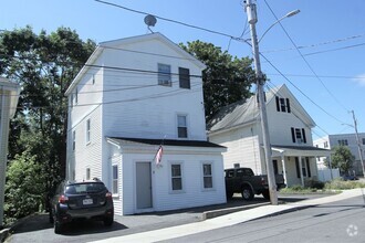 Building Photo - 31 Alpine Row