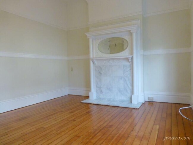 Building Photo - 3050 22nd St