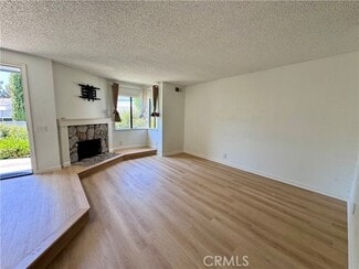 Building Photo - 4 Viento Dr