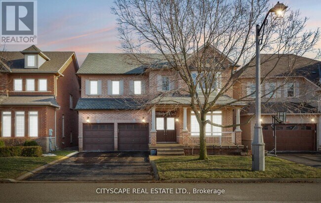 Photo du bâtiment - 3322 Raspberry Bush Trail