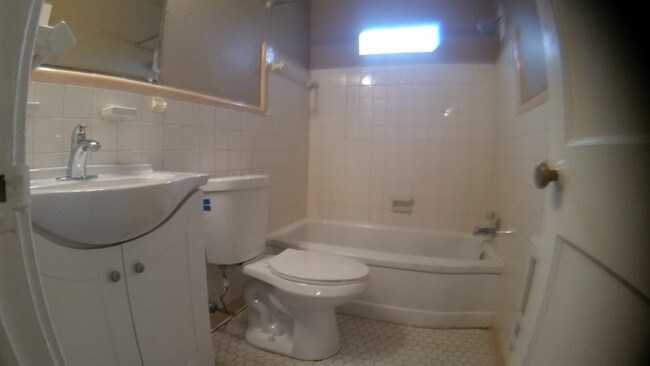 Building Photo - 308 Babb Dr