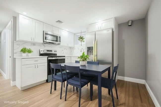 Foto del edificio - 16 Hawes St