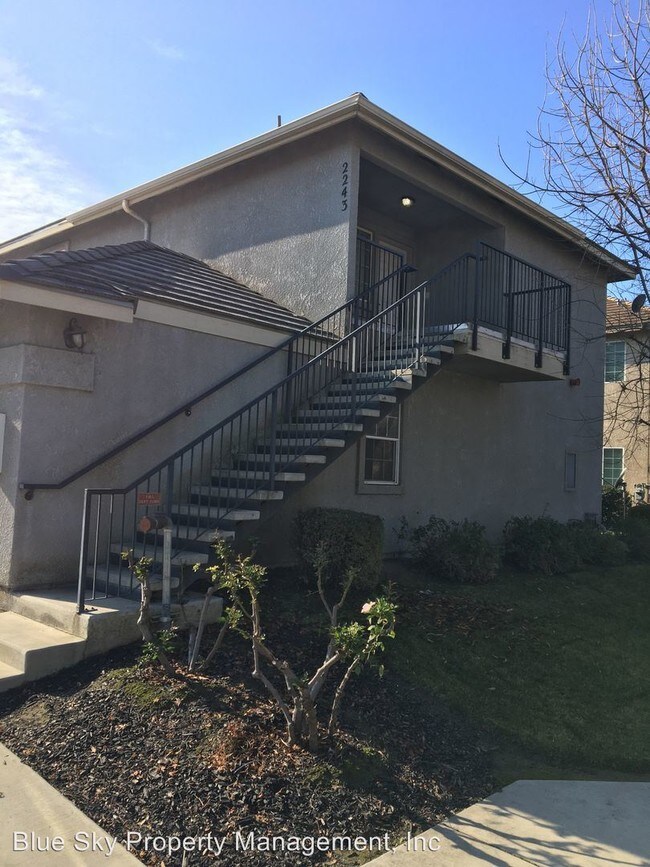 Foto del edificio - 2241 W Lark Ave