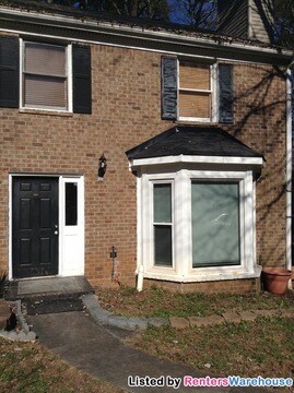 Primary Photo - 723 Twin Brooks Ct SE