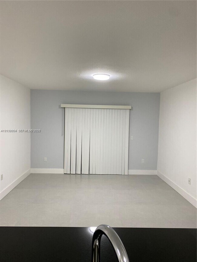 Building Photo - 15480 SW 284th St