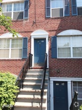 Building Photo - 46 Vaughan Dr