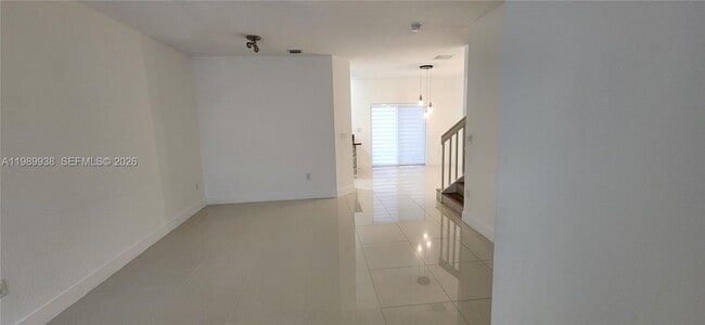 Building Photo - 8909 SW 225th Terrace