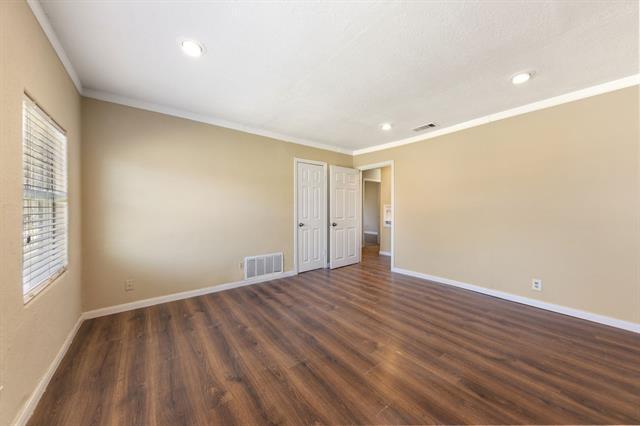 Building Photo - 3432 Avenue C