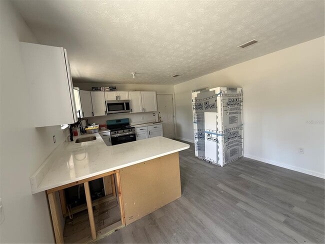 Building Photo - 1201 Dell St