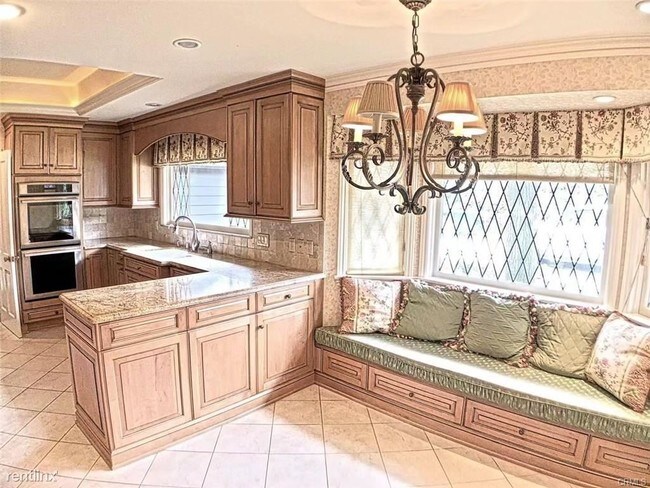 Foto del edificio - 3 br, 2 bath House - 270 Saint Katherine Dr