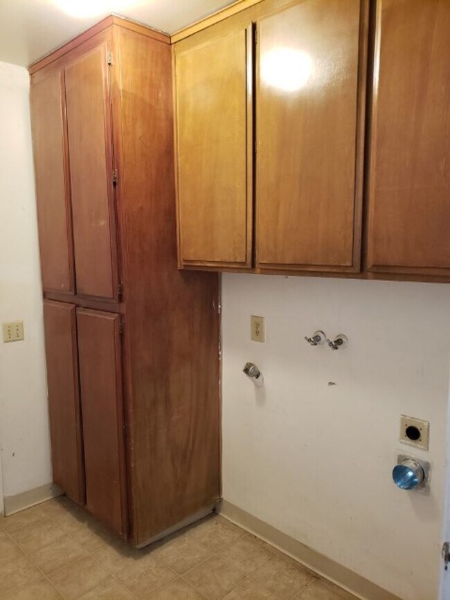 Building Photo - **67th440-Gonzales Group 67 LLC