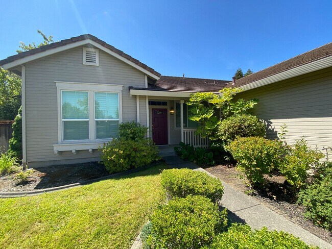 Foto del edificio - Castlerock Gated Community off Hilborn! Be...