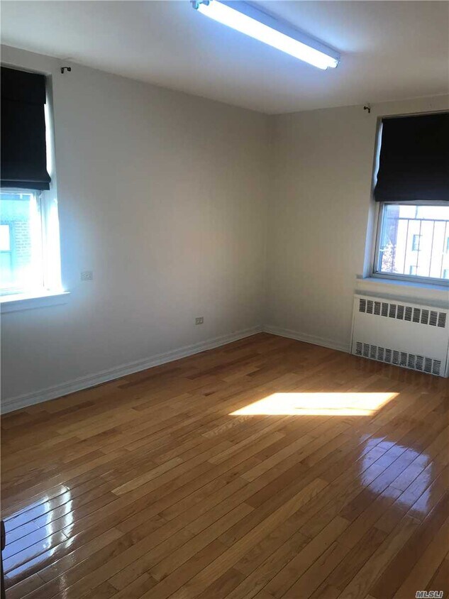 Building Photo - 144-44 41st Ave