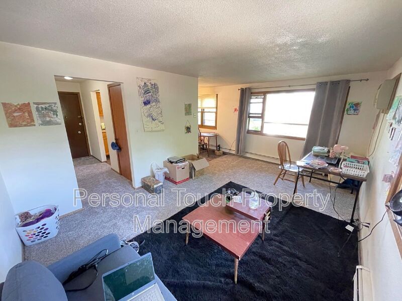 1310 11th St N Unit 5, Fargo, ND 58102 Condo for Rent in Fargo, ND