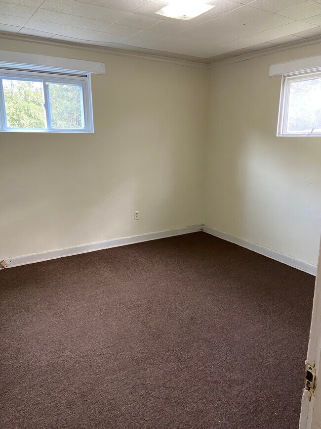 90 Old State Rd, Binghamton, NY 13901 Townhouse for Rent in