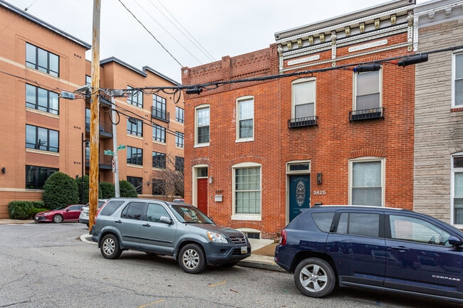 Foto del edificio - 3427 Elliott St