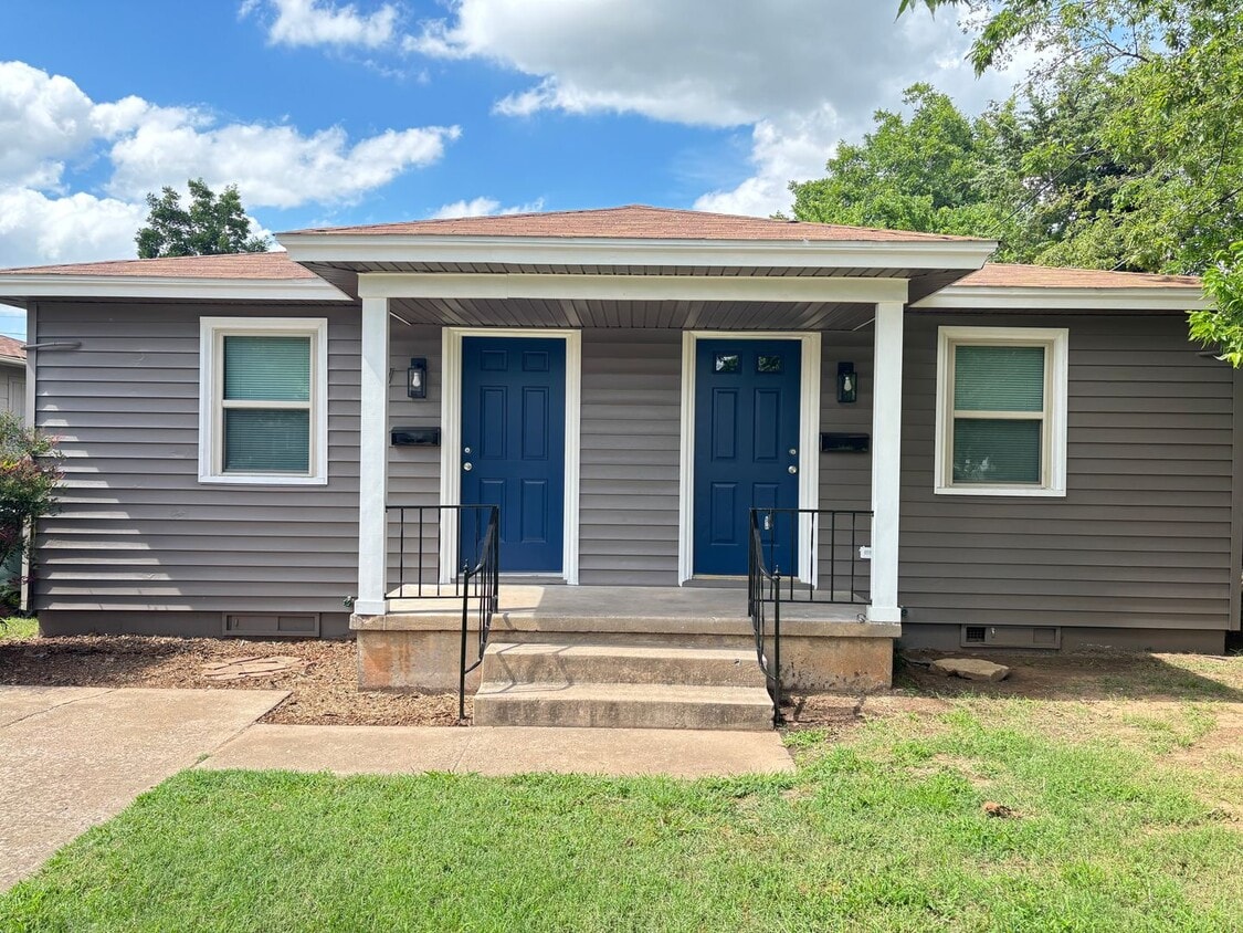 Primary Photo - Remodeled luxury 1 bedroom, 1 bath house i...