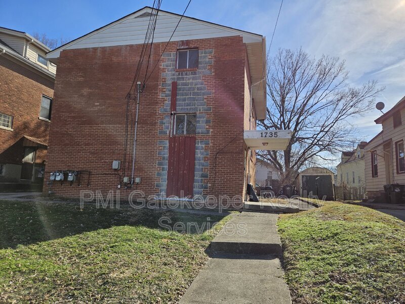 Foto principal - 1735 Mills Ave