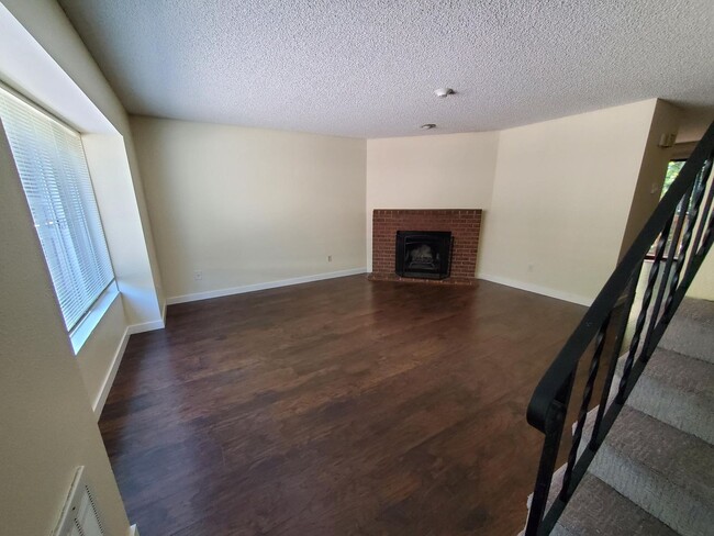 Interior Photo - Crestview Townhomes