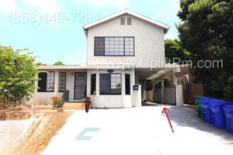 Building Photo - 4025 Casita Way