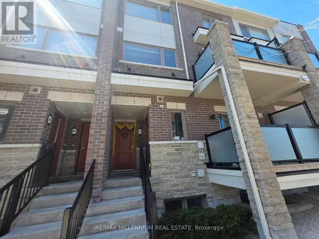 Building Photo - 240 Lagerfeld Dr