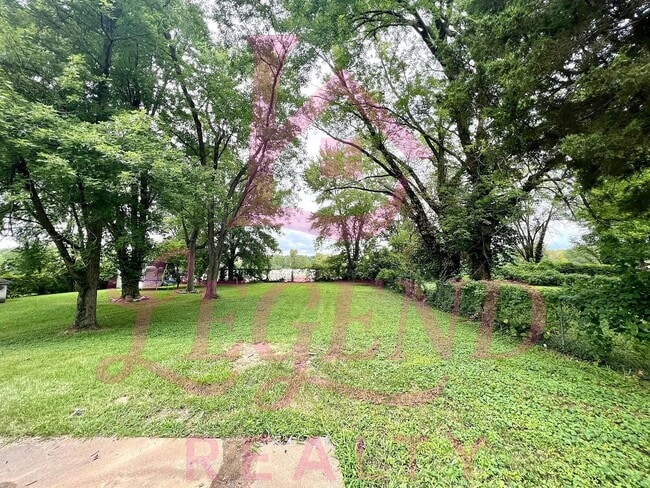 Building Photo - Charming 2 Bedroom Home in Ferguson