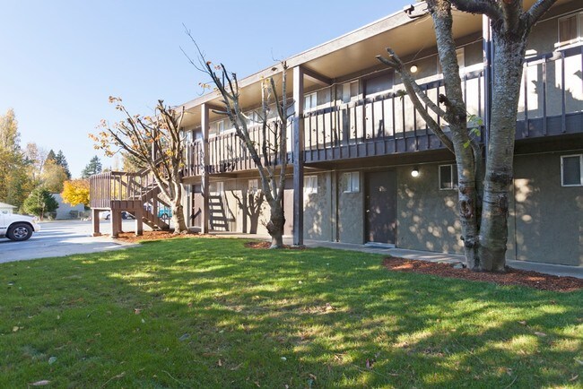 Building Photo - The Clifton Apartments