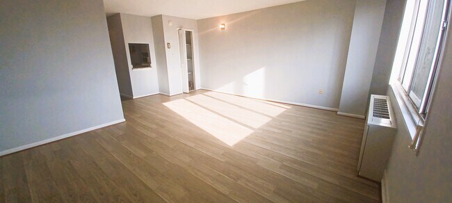 main room - 2939 Van Ness St NW