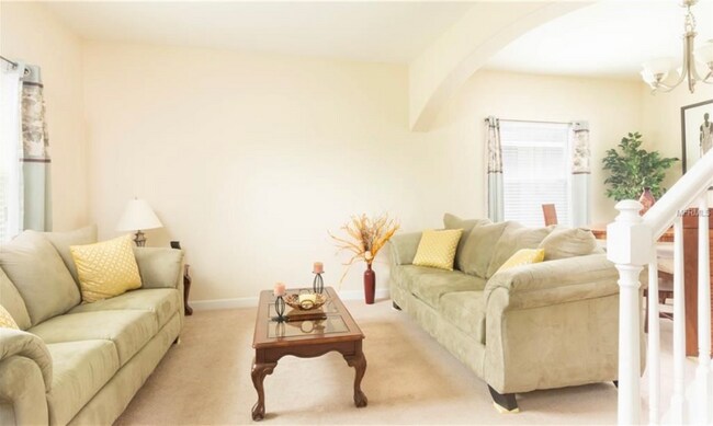 Building Photo - 13351 Graham Yarden Dr