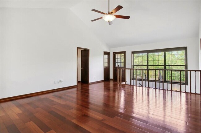 Foto del edificio - 4948 Keota Run NE