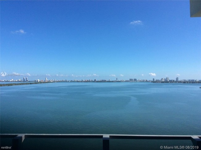 Building Photo - 2 br, 2 bath  - Biscayne Beach Condo