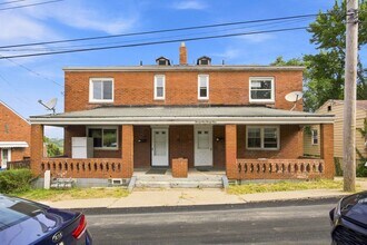 Building Photo - 2937-2939-2939 Freeland St
