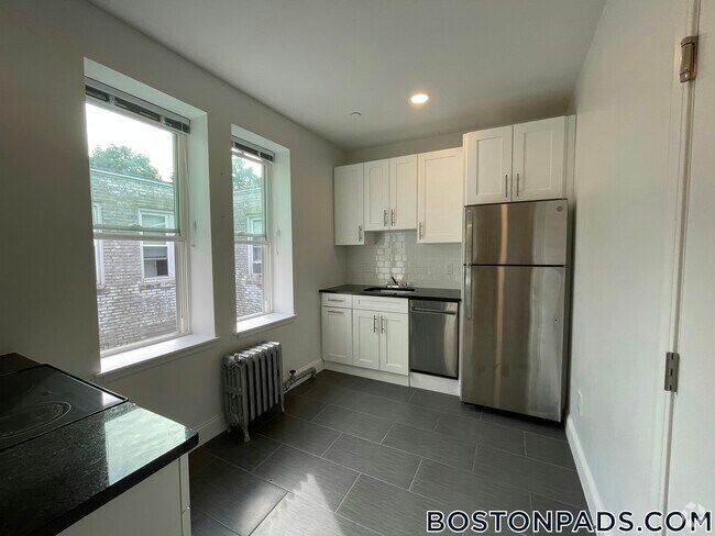 Building Photo - 123 Sutherland Rd