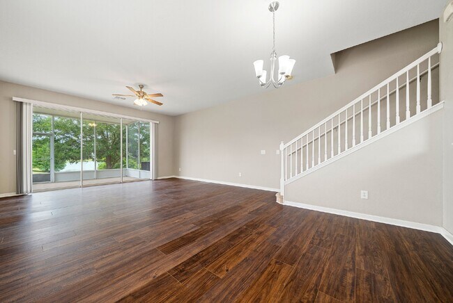 Building Photo - Corner Unit ~ Lake View ~ Maintenance Free...
