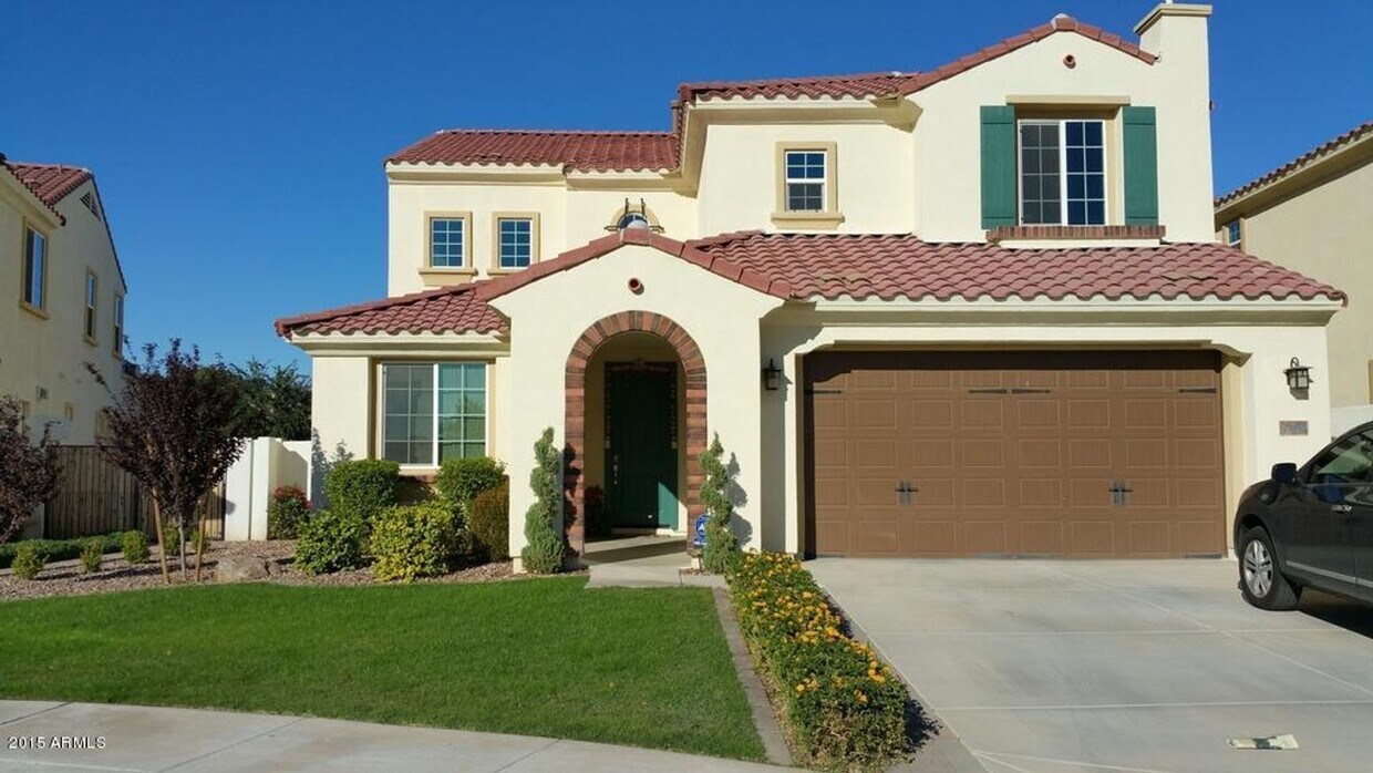 Beautiful 5 bed 3 bath home in Ocotillo Waters - Beautiful 5 bed 3 bath home in Ocotillo Waters