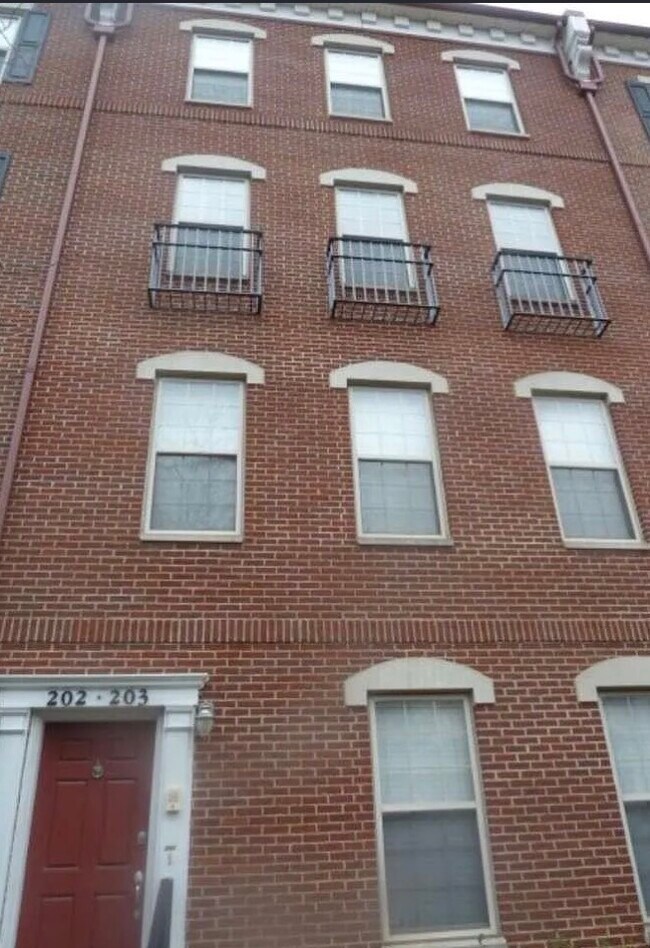 Foto del edificio - 203 Governors Ct