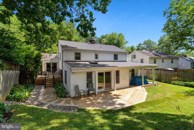 Foto del edificio - 9504 Wadsworth Dr